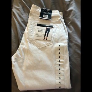 Women’s Nine West skinny ankle jeans